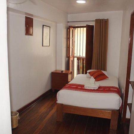 Hostal Turistico Illapa Cusco 119 מראה חיצוני תמונה