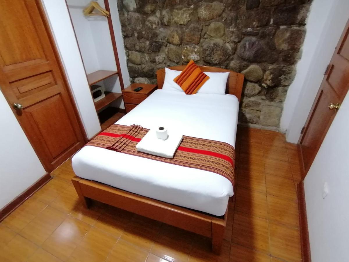 Hostal Turistico Illapa Cusco 119 מראה חיצוני תמונה