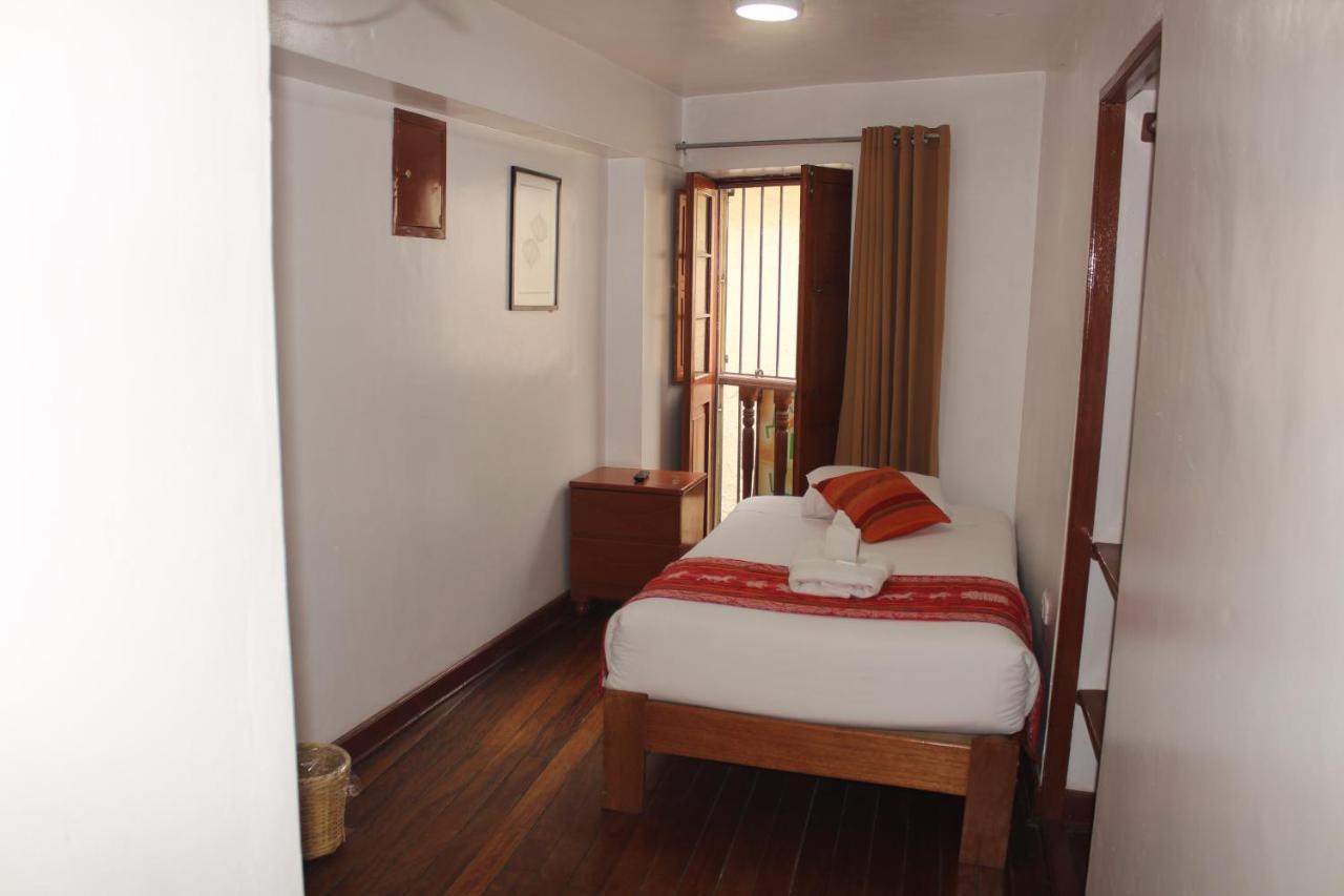 Hostal Turistico Illapa Cusco 119 מראה חיצוני תמונה